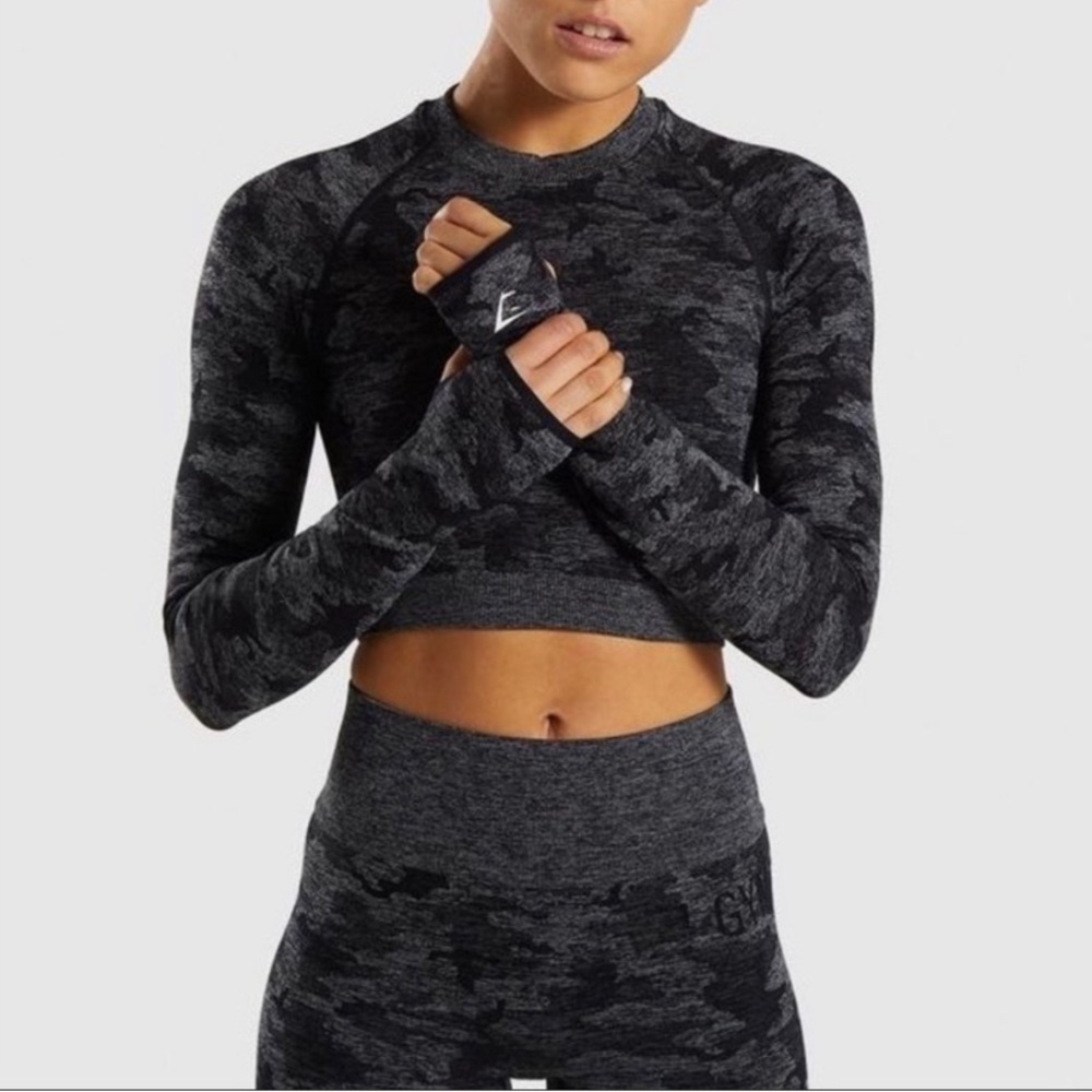 GYMSHARK adapt camo seamless crop top